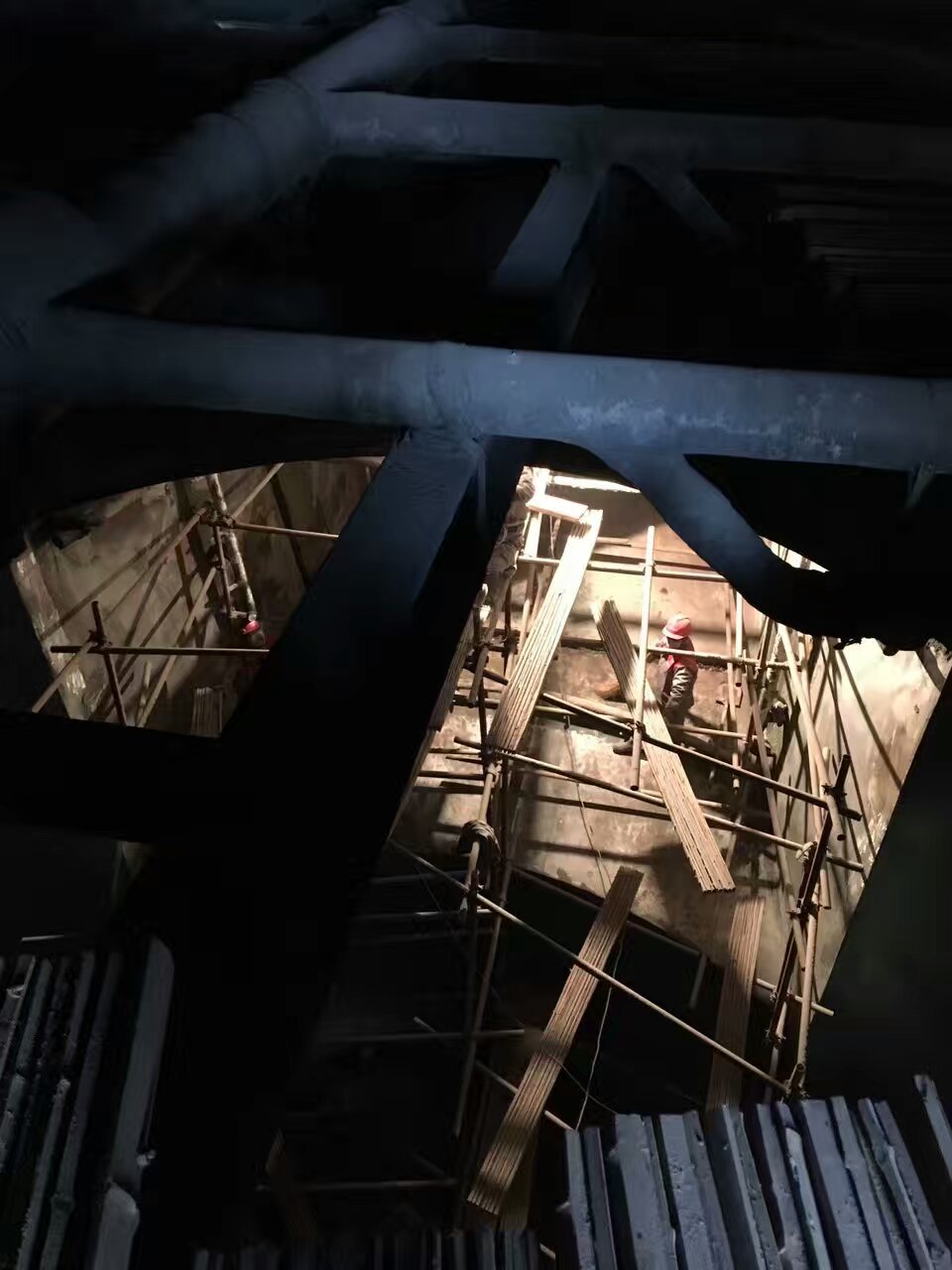 電廠冷卻塔防腐施工 電廠冷卻塔防腐施工